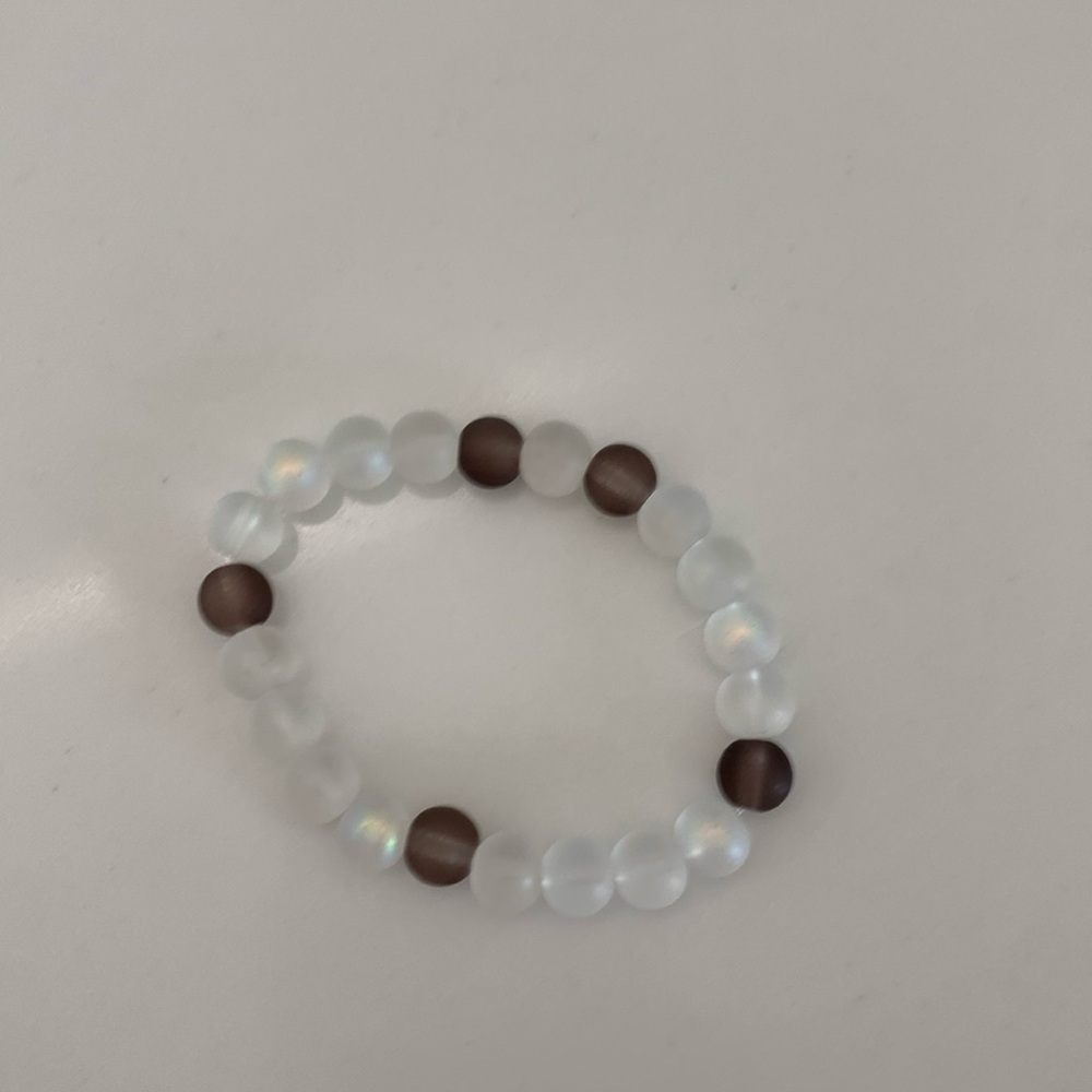 Brown and clear bead bracelet